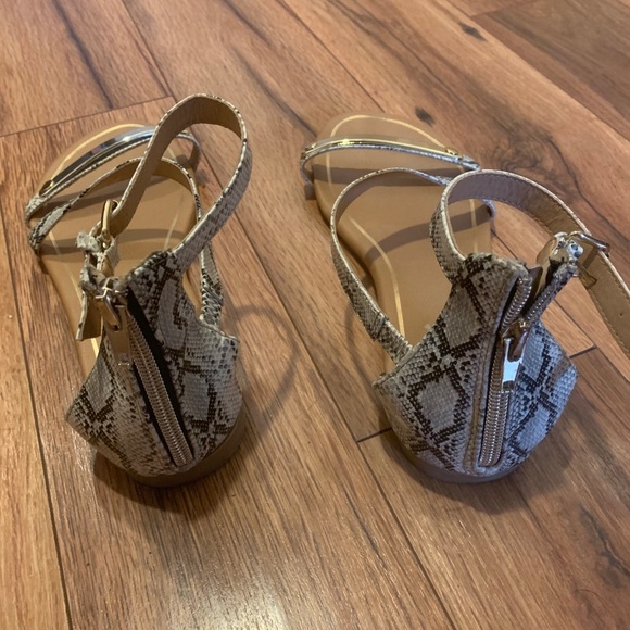 Report Faux Snakeskin Sandals - Picture 3 of 6